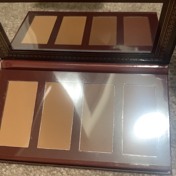 Bronzed in Paradise Bronzer palette - Picture 3 of 3